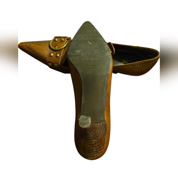 Stuart Weitzman Buckled Studded Brown High Quality Leather Pointed Pumps Sz6M - Picture 8 of 12